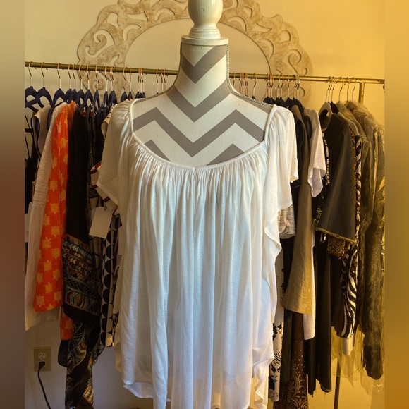 Boho style white top❤️ - Picture 1 of 4